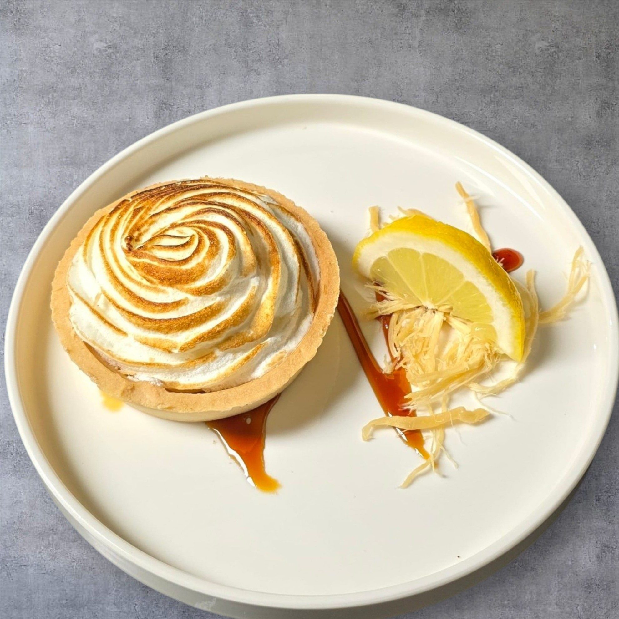 Lemon Tart Meringue.